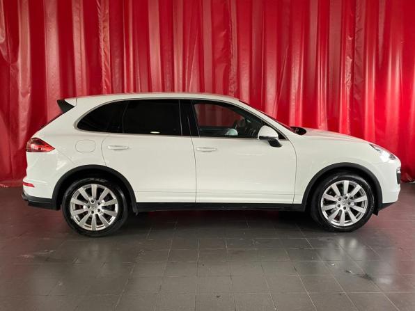Porsche Cayenne II Рестайлинг (958) с пробегом 2015 года, цена 4 320 000 рублей, 62000 км, внедорожник, Автокод Объявления