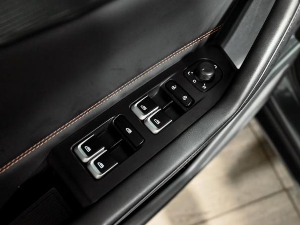 Geely Okavango I Рестайлинг с пробегом 2024 года, цена 3 000 000 рублей, 51599 км, внедорожник, Автокод Объявления