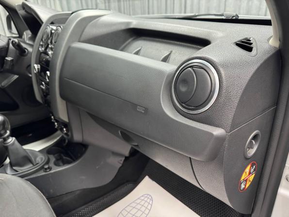 Renault Duster I Рестайлинг с пробегом 2019 года, цена 1 230 000 рублей, 259937 км, внедорожник, Автокод Объявления