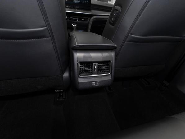 Toyota Camry IX (XV80) China Market с пробегом 2026 года, цена 4 450 000 рублей, 50 км, седан, Автокод Объявления