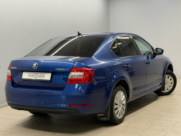 Skoda Octavia III (A7) Рестайлинг с пробегом 2018 года, цена 1 194 000 рублей, 194973 км, лифтбек, Автокод Объявления