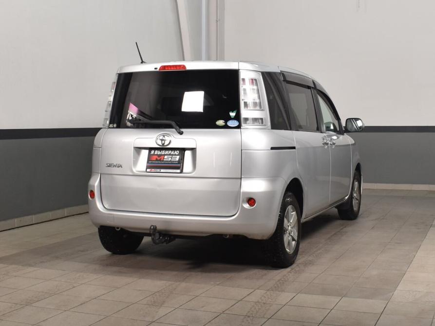 Toyota Sienta I Рестайлинг 2 Кемерово  - изображение 4
