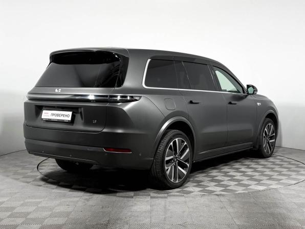 Li Auto (Lixiang) L9 I с пробегом 2023 года, цена 6 390 000 рублей, 42447 км, внедорожник, Автокод Объявления