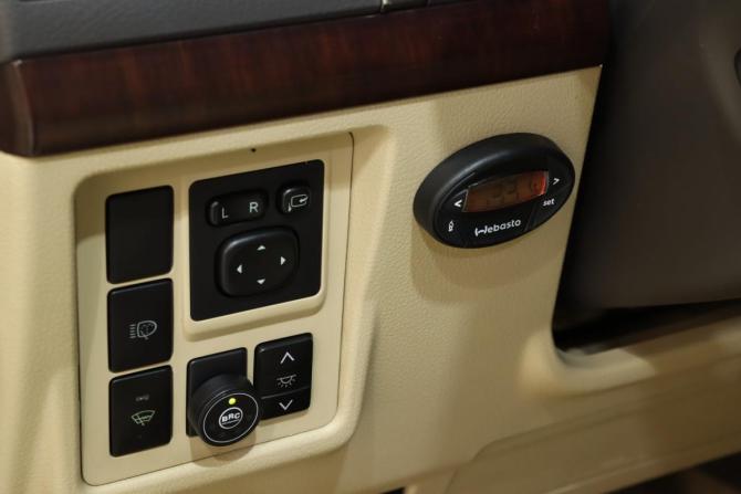 Toyota Land Cruiser Prado 150 Series Рестайлинг 1 с пробегом 2014 года, цена 4 288 000 рублей, 122761 км, внедорожник, Автокод Объявления