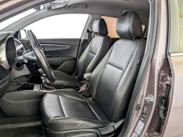 Kia Rio IV Рестайлинг с пробегом 2021 года, цена 1 710 000 рублей, 116910 км, хэтчбек, Автокод Объявления