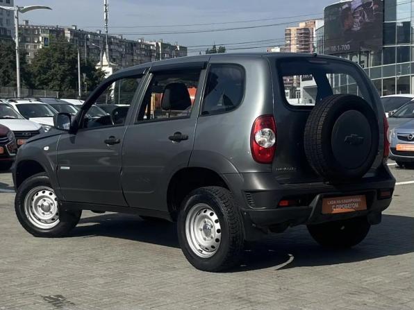 Chevrolet Niva I Рестайлинг с пробегом 2013 года, цена 560 000 рублей, 53000 км, внедорожник, Автокод Объявления
