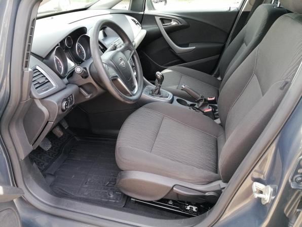 Opel Astra J Рестайлинг с пробегом 2012 года, цена 618 300 рублей, 168127 км, хэтчбек, Автокод Объявления