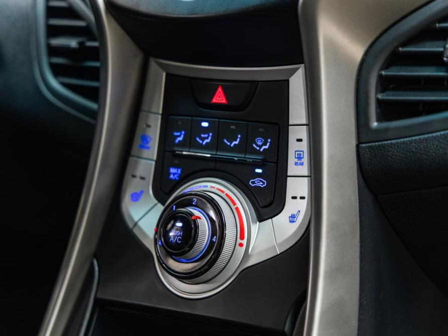 Hyundai Elantra V (MD) Волгоград  - изображение 28