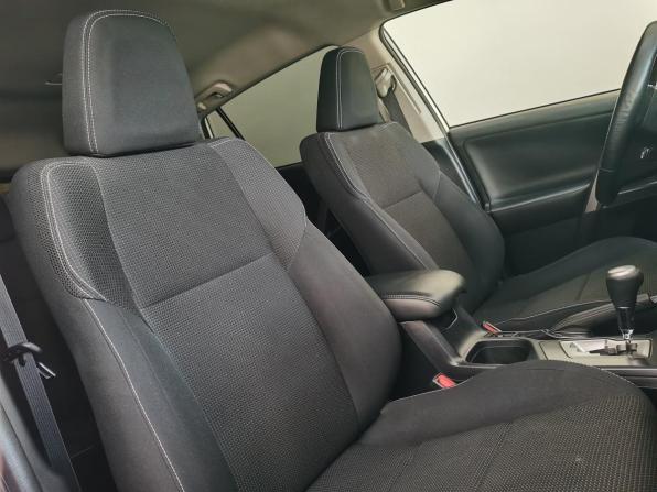 Toyota RAV4 IV (XA40) Рестайлинг с пробегом 2015 года, цена 2 390 000 рублей, 121201 км, внедорожник, Автокод Объявления