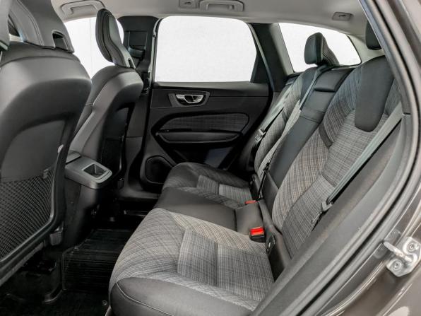 Volvo XC60 II с пробегом 2021 года, цена 4 165 000 рублей, 60002 км, внедорожник, Автокод Объявления