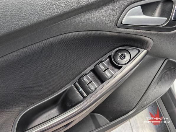Ford Focus III Рестайлинг с пробегом 2016 года, цена 788 000 рублей, 126000 км, седан, Автокод Объявления