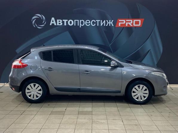 Renault Megane III с пробегом 2011 года, цена 450 000 рублей, 177653 км, хэтчбек, Автокод Объявления