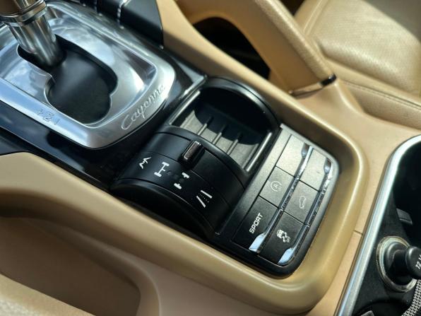 Porsche Cayenne II (958) с пробегом 2012 года, цена 2 160 000 рублей, 192000 км, внедорожник, Автокод Объявления