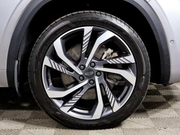 Geely Monjaro I с пробегом 2023 года, цена 3 198 000 рублей, 57824 км, внедорожник, Автокод Объявления