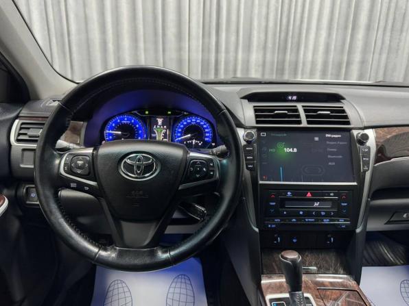 Toyota Camry VII (XV50) Рестайлинг 2 с пробегом 2017 года, цена 2 178 000 рублей, 119979 км, седан, Автокод Объявления