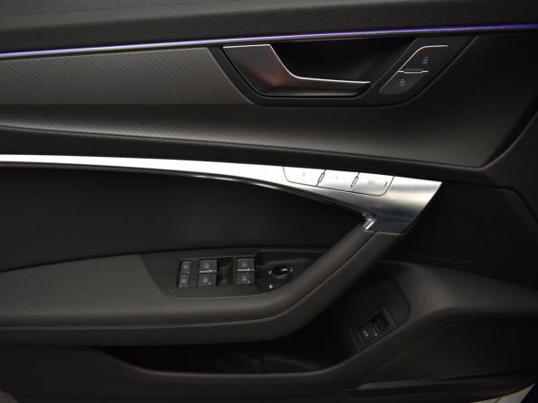 Audi A6 V (C8) с пробегом 2018 года, цена 4 475 000 рублей, 86590 км, седан, Автокод Объявления