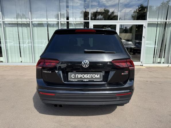 Volkswagen Tiguan II с пробегом 2017 года, цена 2 153 000 рублей, 177000 км, внедорожник, Автокод Объявления