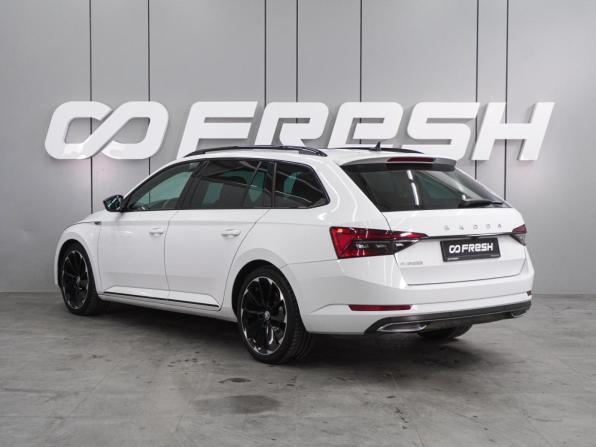Skoda Superb III Рестайлинг с пробегом 2019 года, цена 3 180 000 рублей, 130114 км, универсал, Автокод Объявления