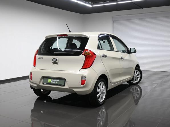 Kia Picanto II с пробегом 2014 года, цена 1 200 000 рублей, 13982 км, хэтчбек, Автокод Объявления
