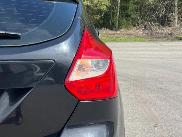 Ford Focus III с пробегом 2012 года, цена 619 000 рублей, 231892 км, хэтчбек, Автокод Объявления