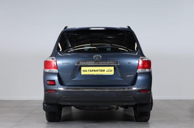 Toyota Highlander II (XU40) Рестайлинг с пробегом 2013 года, цена 2 499 000 рублей, 161000 км, внедорожник, Автокод Объявления