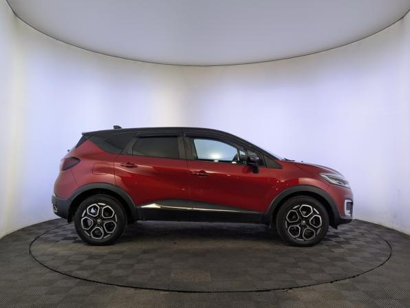 Renault Kaptur I Рестайлинг с пробегом 2021 года, цена 1 795 000 рублей, 43482 км, внедорожник, Автокод Объявления
