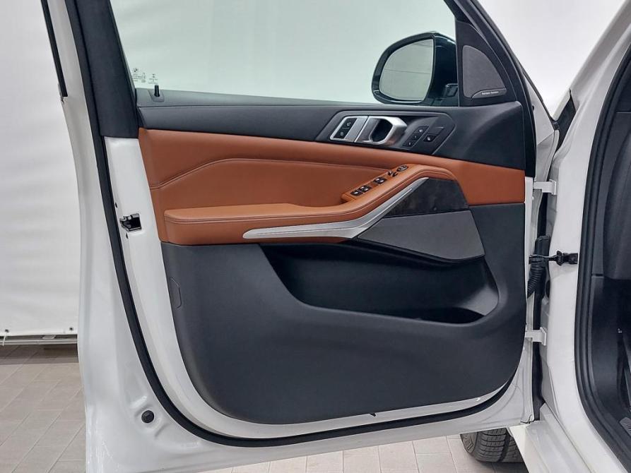BMW X5 IV (G05/G18) Барнаул  - изображение 21