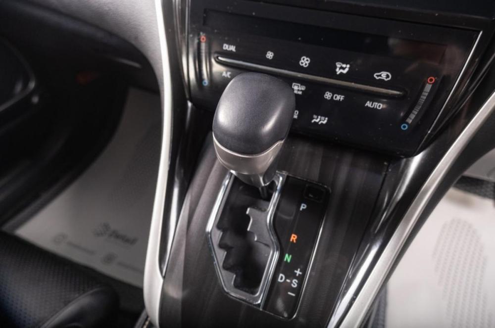Toyota Harrier III (XU60) Рестайлинг Томск  - изображение 18