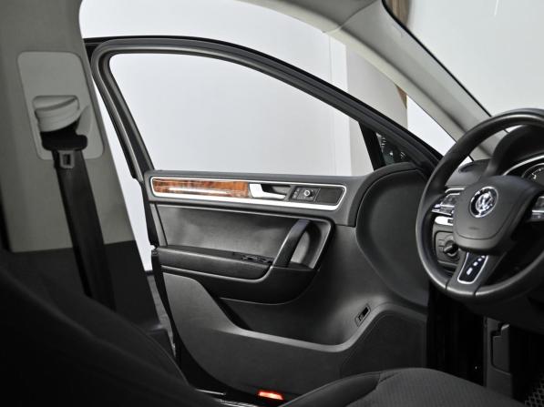 Volkswagen Touareg II с пробегом 2012 года, цена 1 899 000 рублей, 177000 км, внедорожник, Автокод Объявления