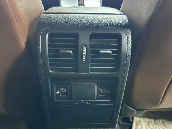Volkswagen Passat B7 с пробегом 2013 года, цена 1 197 000 рублей, 290320 км, седан, Автокод Объявления