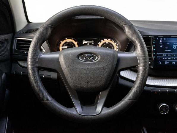 Lada (ВАЗ) Vesta I Рестайлинг (NG) с пробегом 2024 года, цена 1 200 000 рублей, 42356 км, седан, Автокод Объявления