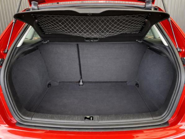 Audi A3 II (8P) Рестайлинг 2 с пробегом 2011 года, цена 897 000 рублей, 163358 км, хэтчбек, Автокод Объявления