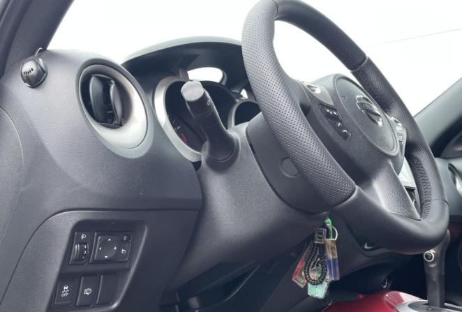 Nissan Juke I с пробегом 2012 года, цена 850 000 рублей, 209954 км, внедорожник, Автокод Объявления