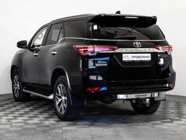 Toyota Fortuner II с пробегом 2018 года, цена 2 999 000 рублей, 157642 км, внедорожник, Автокод Объявления