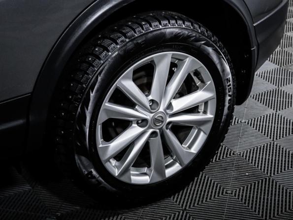 Nissan Qashqai II с пробегом 2018 года, цена 2 399 999 рублей, 40000 км, внедорожник, Автокод Объявления