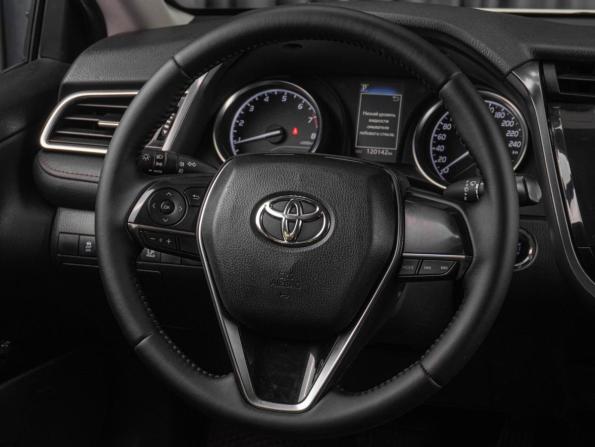 Toyota Camry VIII (XV70) с пробегом 2019 года, цена 2 159 000 рублей, 120142 км, седан, Автокод Объявления