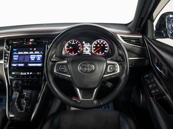 Toyota Harrier III (XU60) Рестайлинг с пробегом 2018 года, цена 2 790 500 рублей, 115196 км, внедорожник, Автокод Объявления