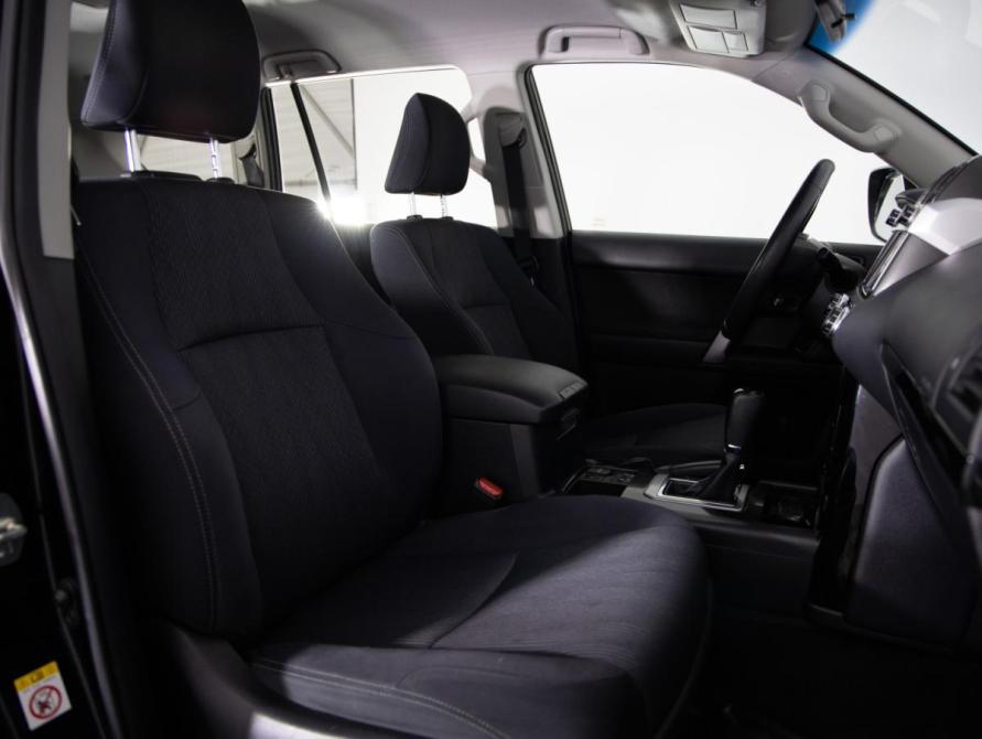 Toyota Land Cruiser Prado 150 Series Рестайлинг 1 Санкт-Петербург  - изображение 21