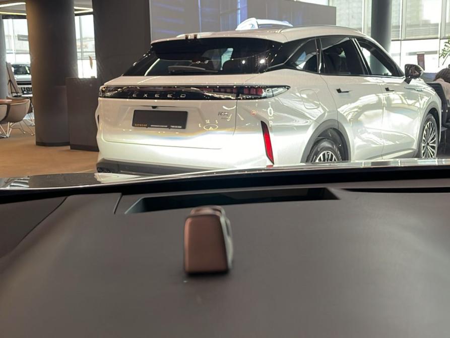Lexus RX IV Рестайлинг Тюмень  - изображение 18