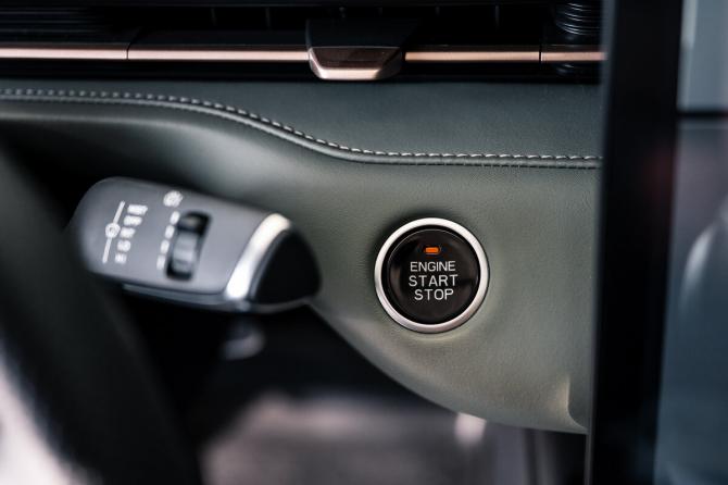 Changan Lamore с пробегом 2024 года, цена 2 019 000 рублей, 22066 км, седан, Автокод Объявления