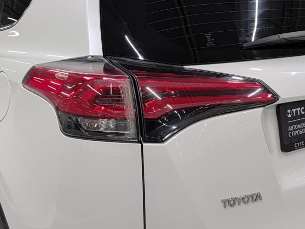 Toyota RAV4 IV (XA40) Рестайлинг с пробегом 2015 года, цена 2 430 000 рублей, 81246 км, внедорожник, Автокод Объявления