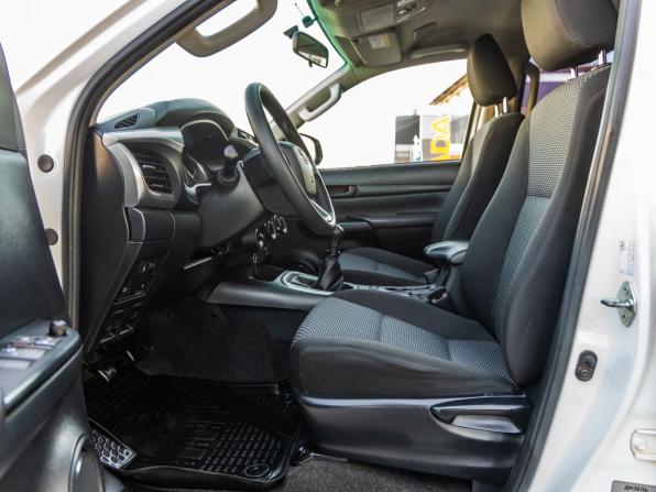 Toyota Hilux VIII Рестайлинг 2 с пробегом 2020 года, цена 3 988 000 рублей, 72248 км, offers.body_type.unknown, Автокод Объявления