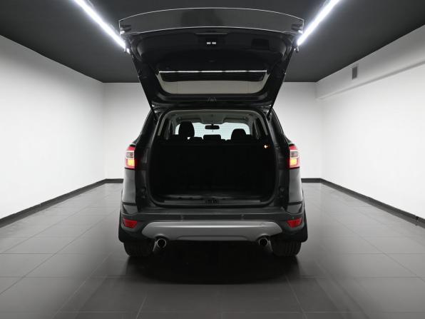 Ford Kuga II Рестайлинг с пробегом 2018 года, цена 1 595 000 рублей, 160002 км, внедорожник, Автокод Объявления