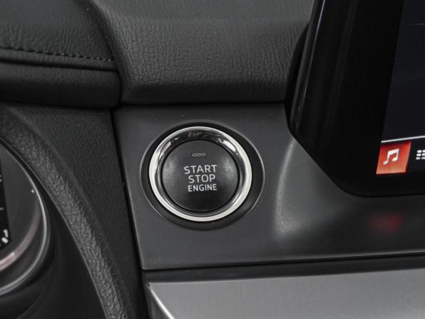Mazda 6 III (GJ) Рестайлинг с пробегом 2017 года, цена 2 236 838 рублей, 75912 км, седан, Автокод Объявления