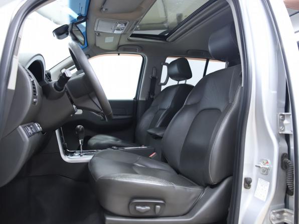 Nissan Pathfinder III Рестайлинг с пробегом 2011 года, цена 1 490 000 рублей, 238053 км, внедорожник, Автокод Объявления