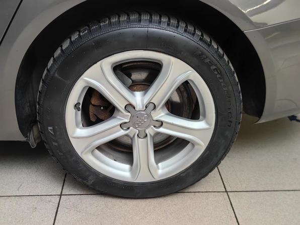 Audi A4 IV (B8) Рестайлинг с пробегом 2014 года, цена 1 099 000 рублей, 142000 км, седан, Автокод Объявления