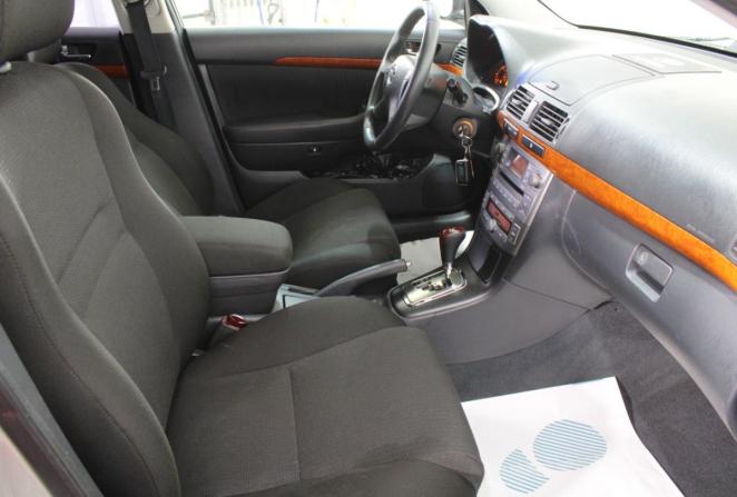 Toyota Avensis II Рестайлинг с пробегом 2008 года, цена 830 000 рублей, 179881 км, седан, Автокод Объявления