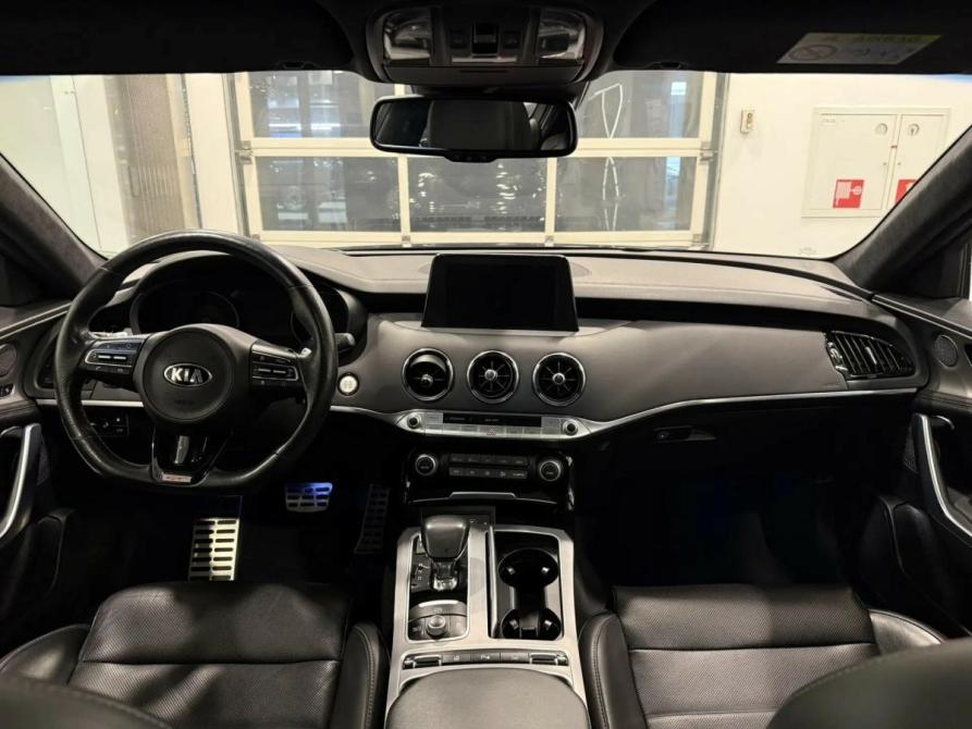 Kia Stinger I Подольск  - изображение 20