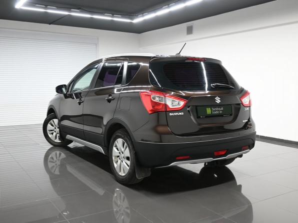 Suzuki SX4 II (S-Cross) с пробегом 2014 года, цена 795 000 рублей, 348782 км, хэтчбек, Автокод Объявления