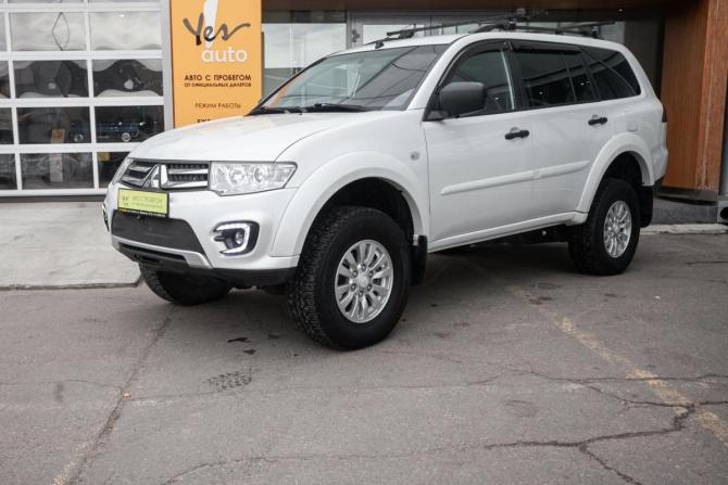 Mitsubishi Pajero Sport II Рестайлинг с пробегом 2014 года, цена 1 845 000 рублей, 133110 км, внедорожник, Автокод Объявления